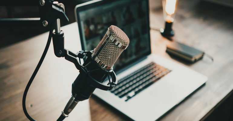 Microphone for interview